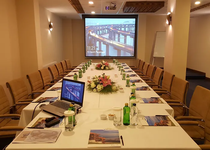 وسبا وشقق فندقية سيرا ليك فندق