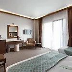 Sera & Aparts Otel 4*